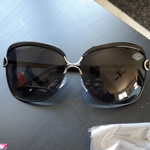 2023D HLD Fashion Polarized Glasses For Women photo review