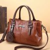 Jeep Vintage Crocodile Pattern Large Capacity Leather Handbag VS53