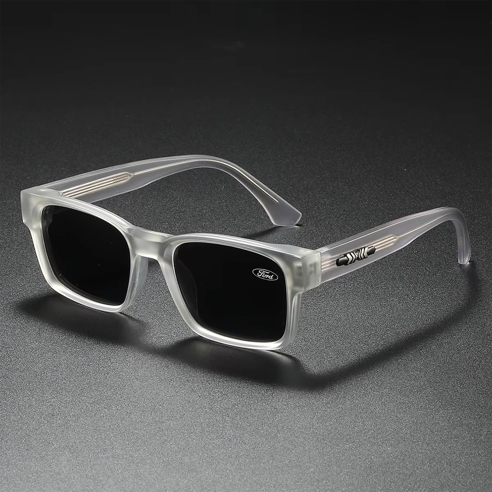 White-Black-12-1.jpg