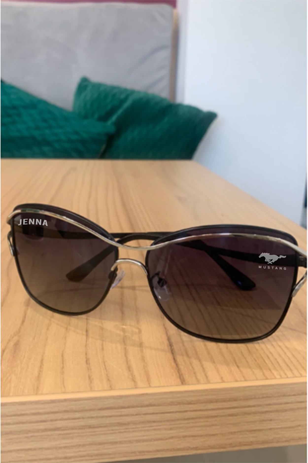 feedback-glasses-2.jpg